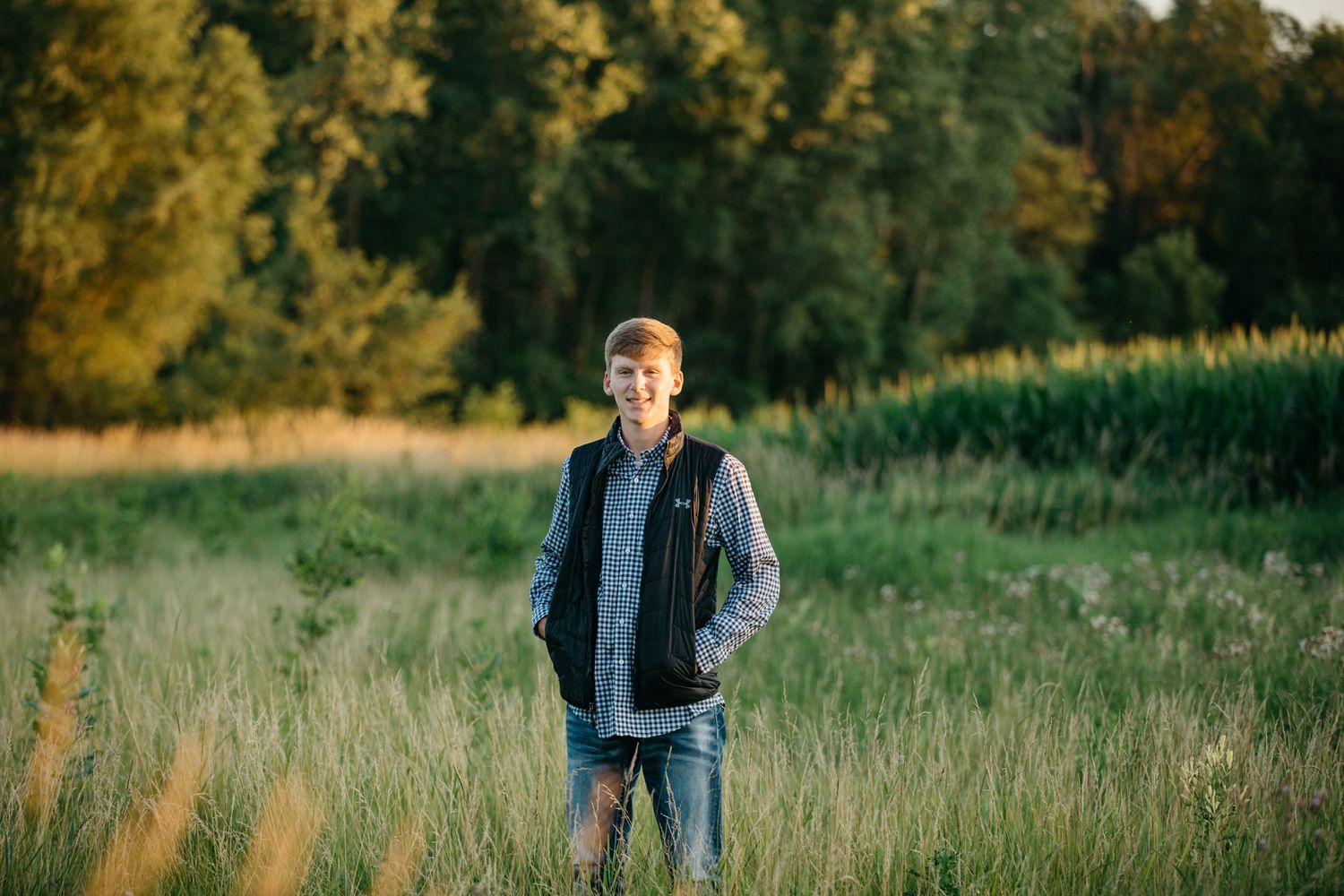 Senior Boy Photography, Senior Portraits for Boys Dell Rapids, Sioux Falls Photographer, Sioux Falls Senior Photos, Dell Rapids Senior Photo