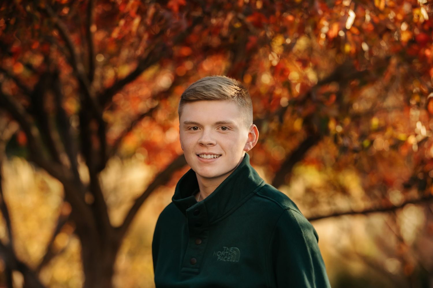 Senior Boy Photography, Senior Portraits for Boys Brandon SD, Sioux Falls Photographer, Sioux Falls Senior Photos, Golf Senior Photos