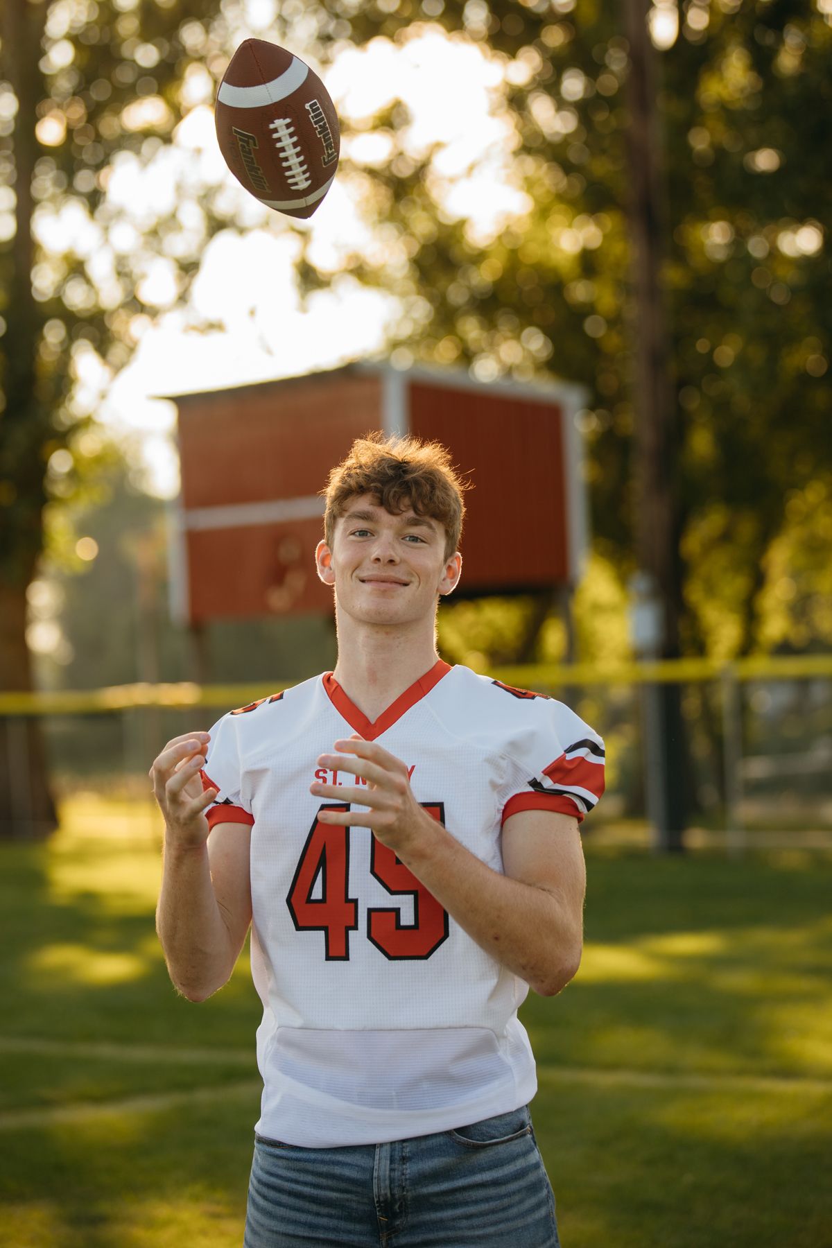 Senior Boy Photography, Senior Portraits for Boys Football, Sioux Falls Photographer, Sioux Falls Senior Photos, Dell Rapids Senior Photos