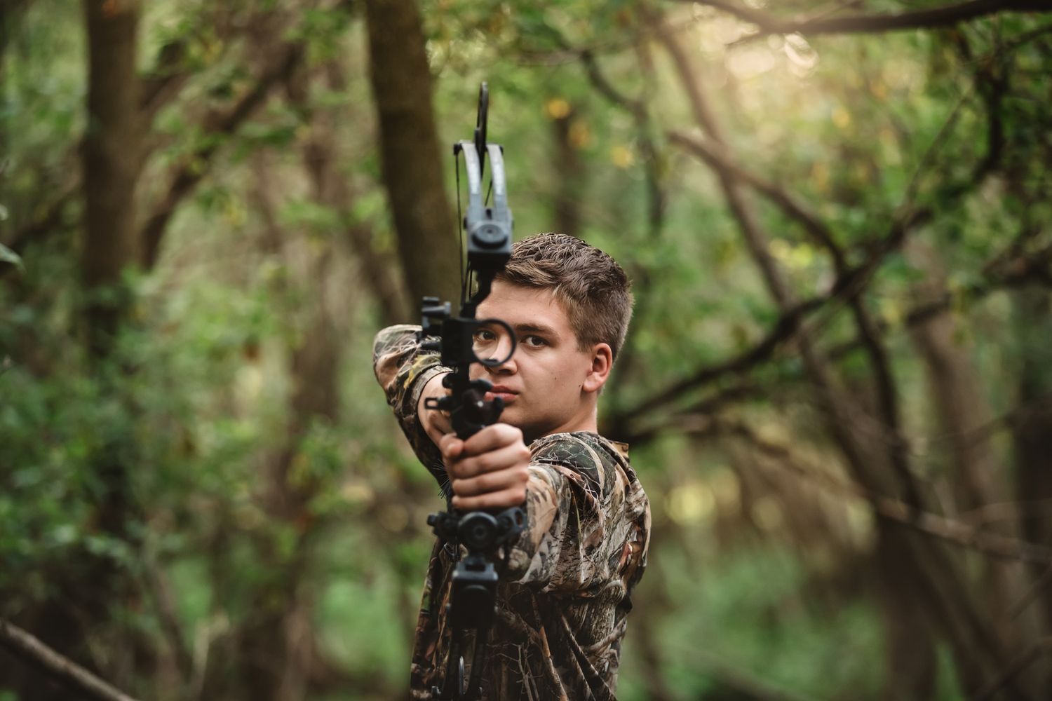 Senior Boy Photography, Senior Portraits for Boys Archery, Sioux Falls Photographer, Sioux Falls Senior Photos