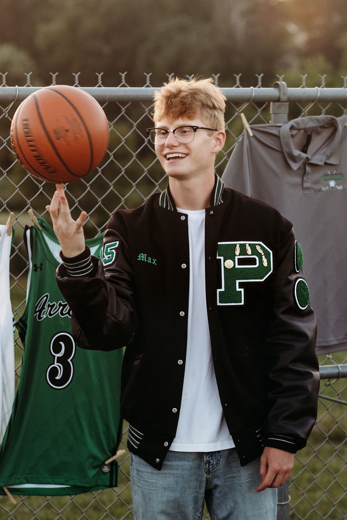 Senior Boy Photography, Senior Portraits for Basketball Players, Sioux Falls Photographer, Sioux Falls Senior Photos