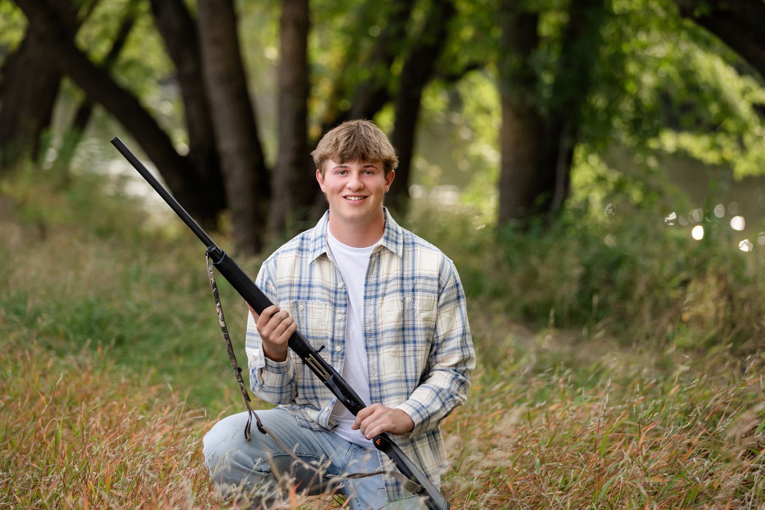 Senior Boy Photography, Senior Portraits for Boys in Sioux Falls, South Dakota, Sioux Falls Photographer, Hunting Senior Photos