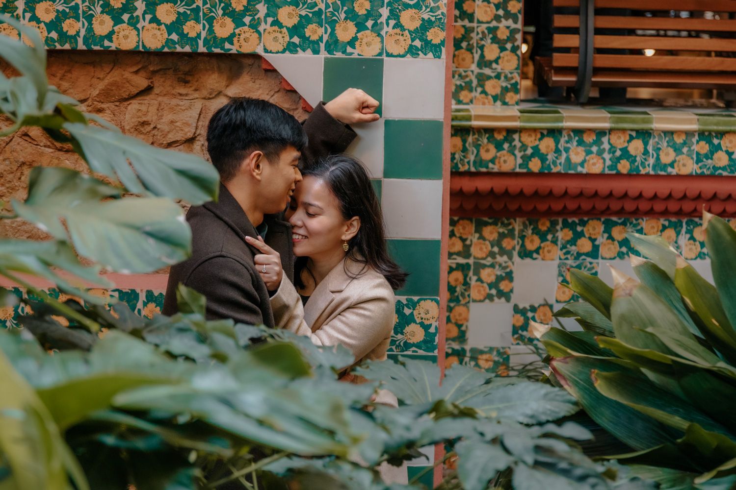 Sweet engagement moment Sagrada Familia lake winter Engagement photoshoot Barcelona BarcelonaLoversPH