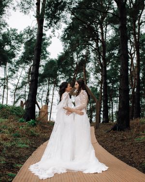 LGBTQ+ weddings
bridal dress