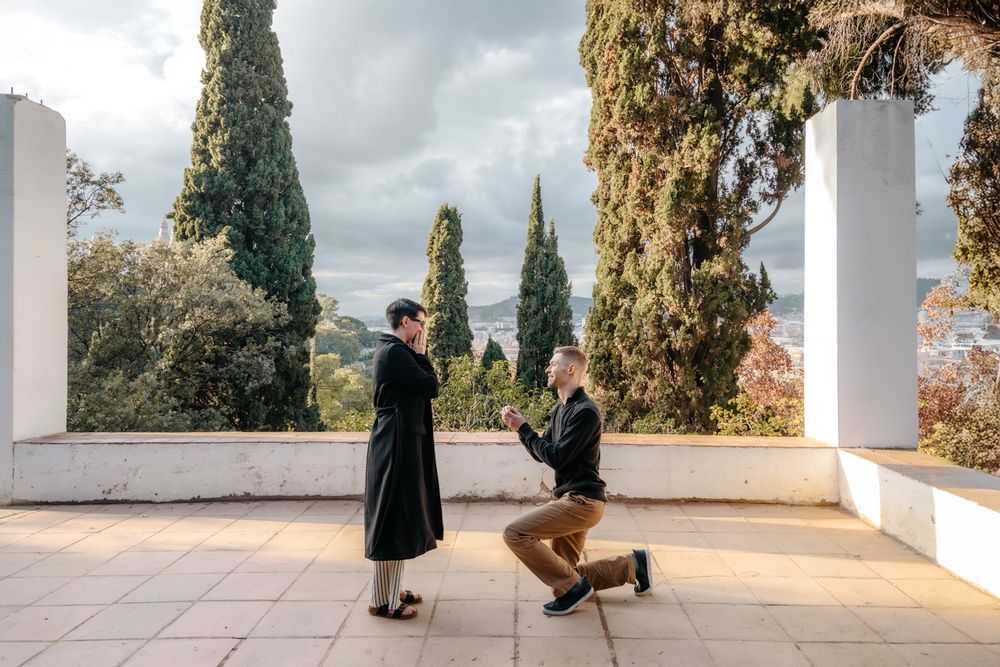 Loving portrait golden winter light Montjuic Surprise proposal Barcelona BarcelonaLoversPH