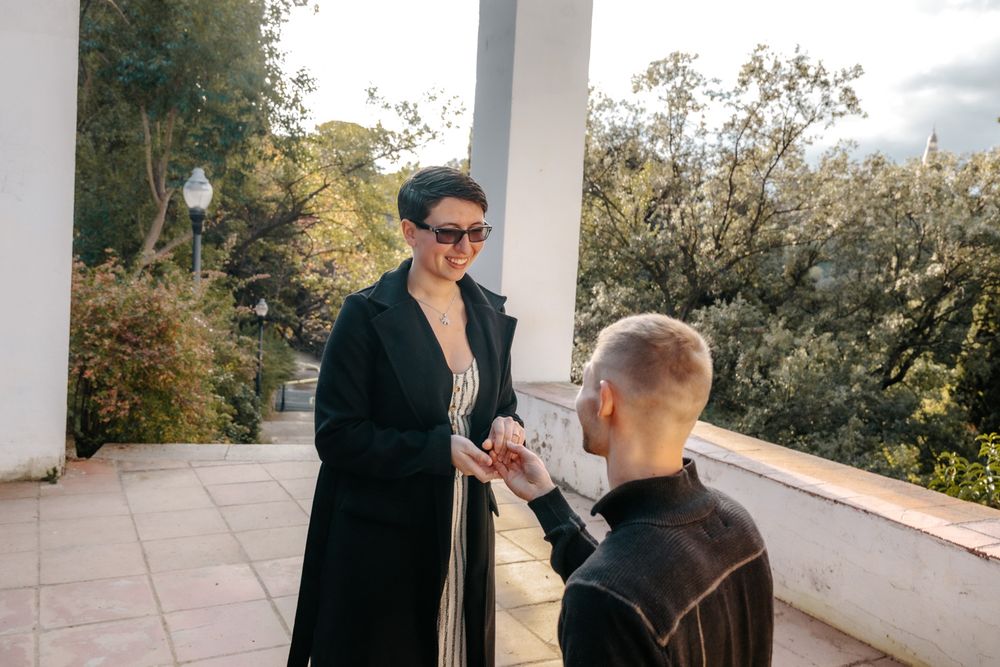 Emotional candid reaction winter afternoon Barcelona Surprise proposal Barcelona BarcelonaLoversPH