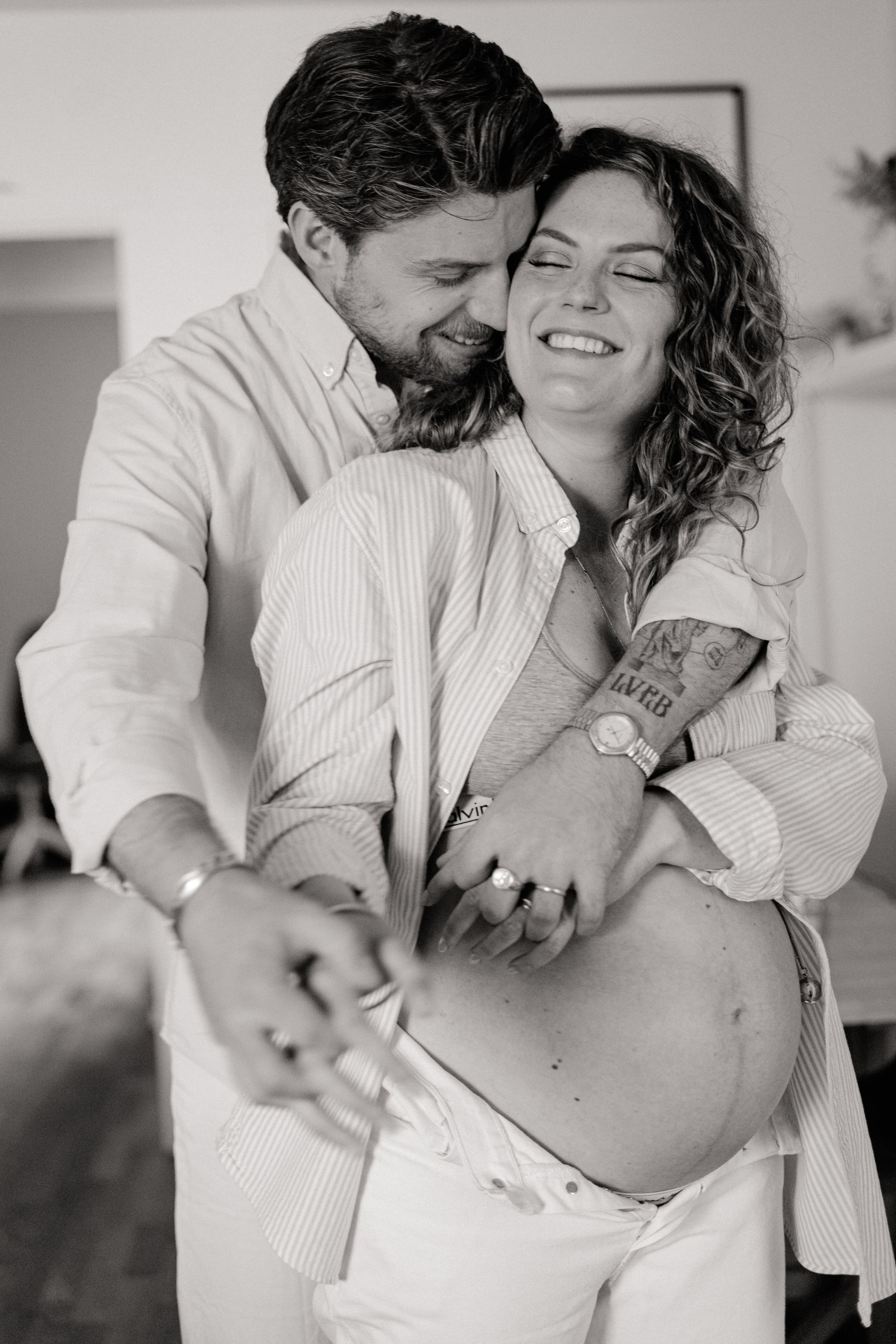 Photographe de grossesse maternité à poissy photographe grossesse yvelines photographe naissance paris