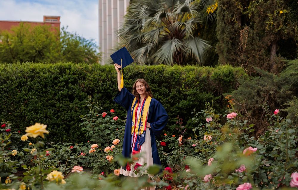 UofA Grad, Old Main, University of Arizona Graduate Pictures