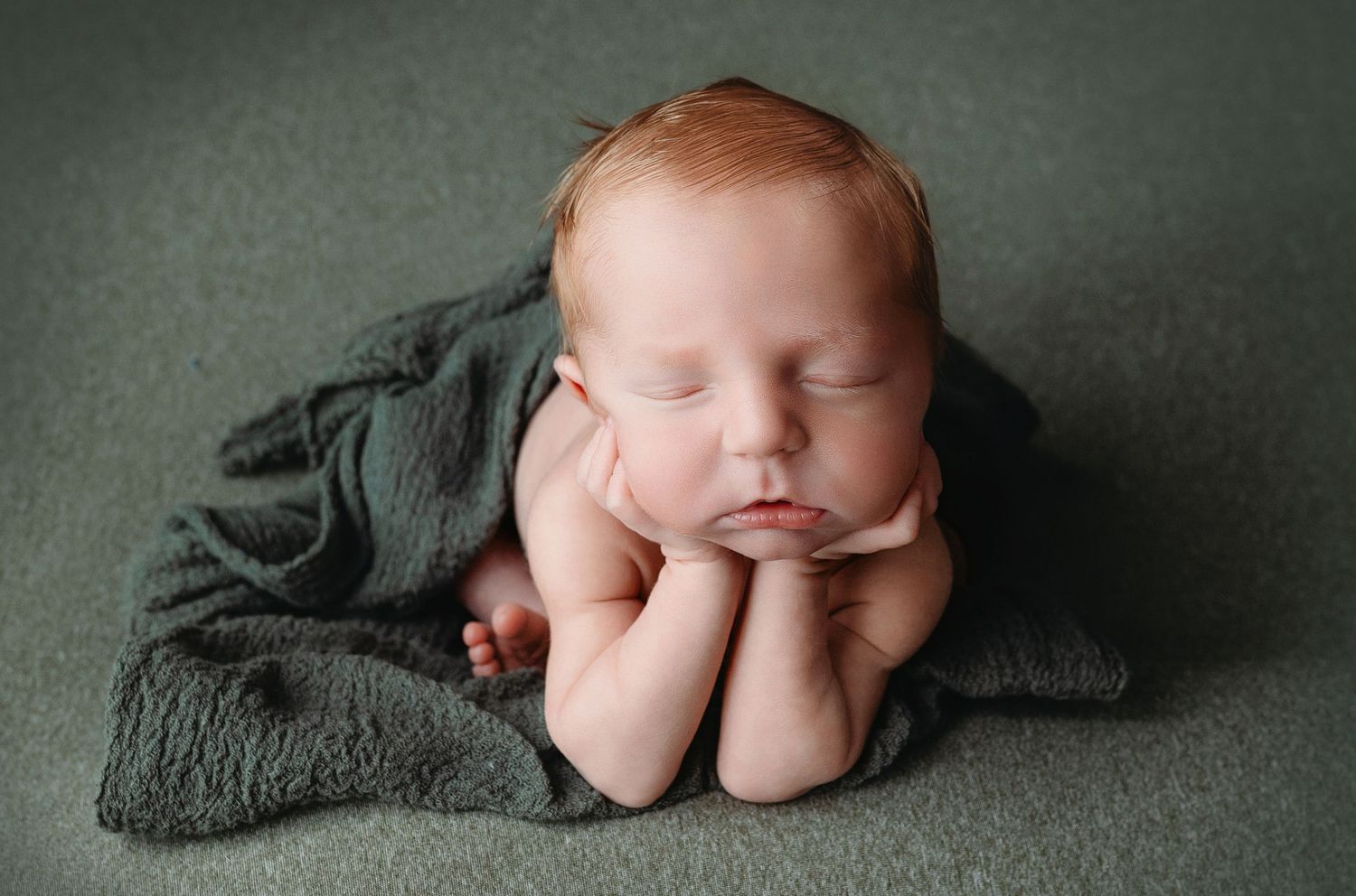 Twins in froggie pose wearing green. Greenville SC newborn photographer, Easley SC newborn photographer