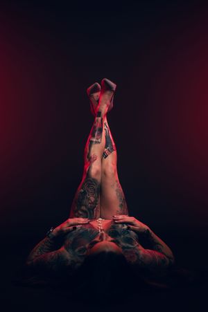 Timeless Moody Boudoir in Northern Utah with Carl James Photography. Best Boudoir Photographer in Ogden and Salt Lake City