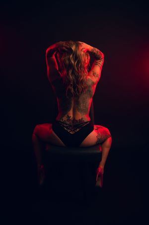 Timeless Moody Boudoir in Northern Utah with Carl James Photography. Best Boudoir Photographer in Ogden and Salt Lake City