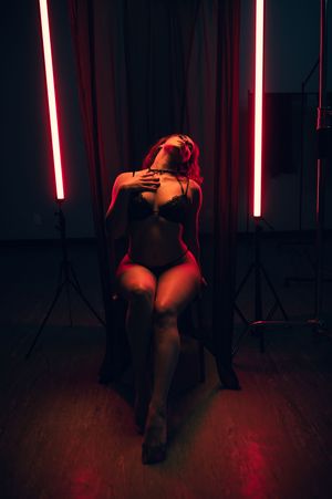 Timeless Moody Boudoir in Northern Utah with Carl James Photography. Best Boudoir Photographer in Ogden and Salt Lake City