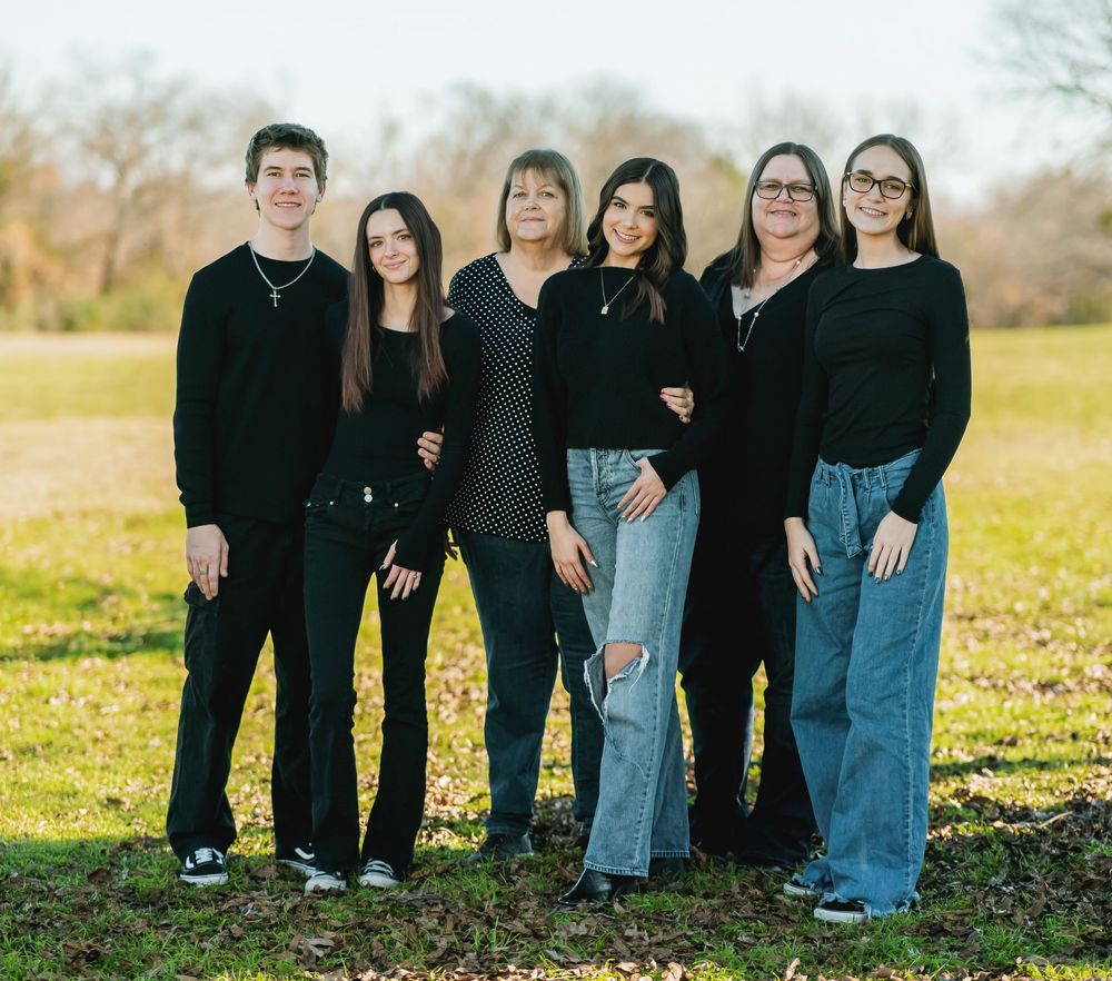 Family photoshoot by Brian Balloon Media