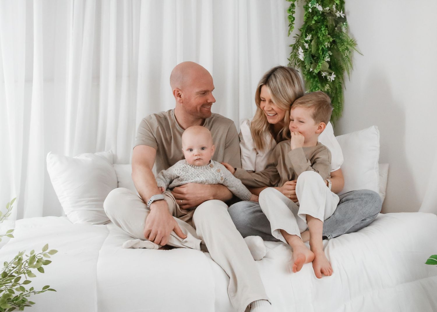 Weston Super Mare, North Somerset, Family photography. family photographer. Studio photographer. photographer in Weston super mare.