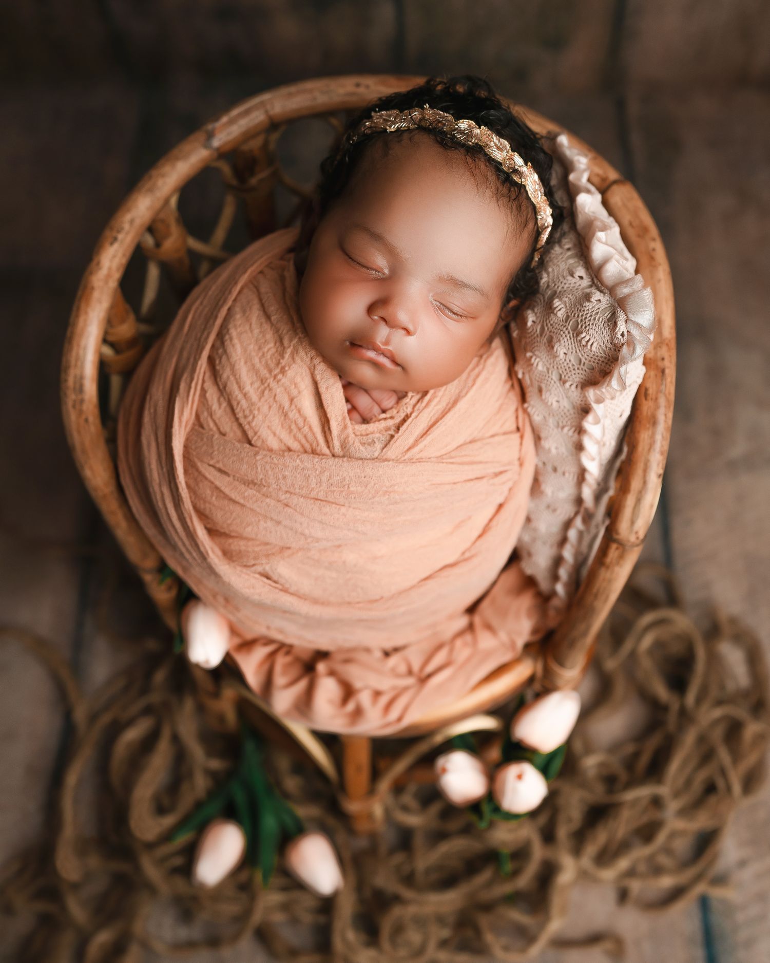 Newborn photography studio located in between Atlanta, Georgia and Birmingham, Alabama with full service photo studio.