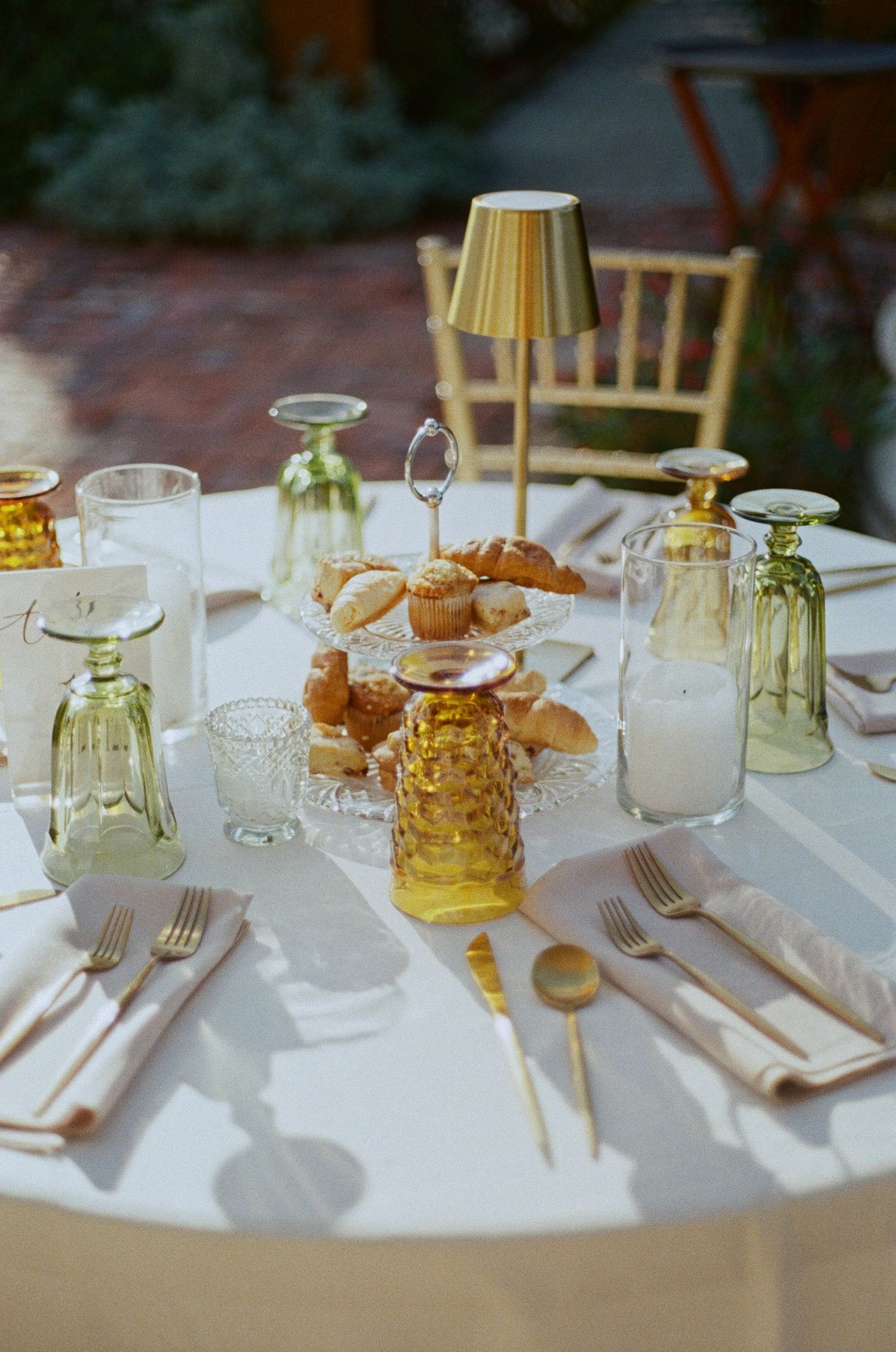 Cocktail hour at a wedding at Lillian Gardens in Newnan, Georgia