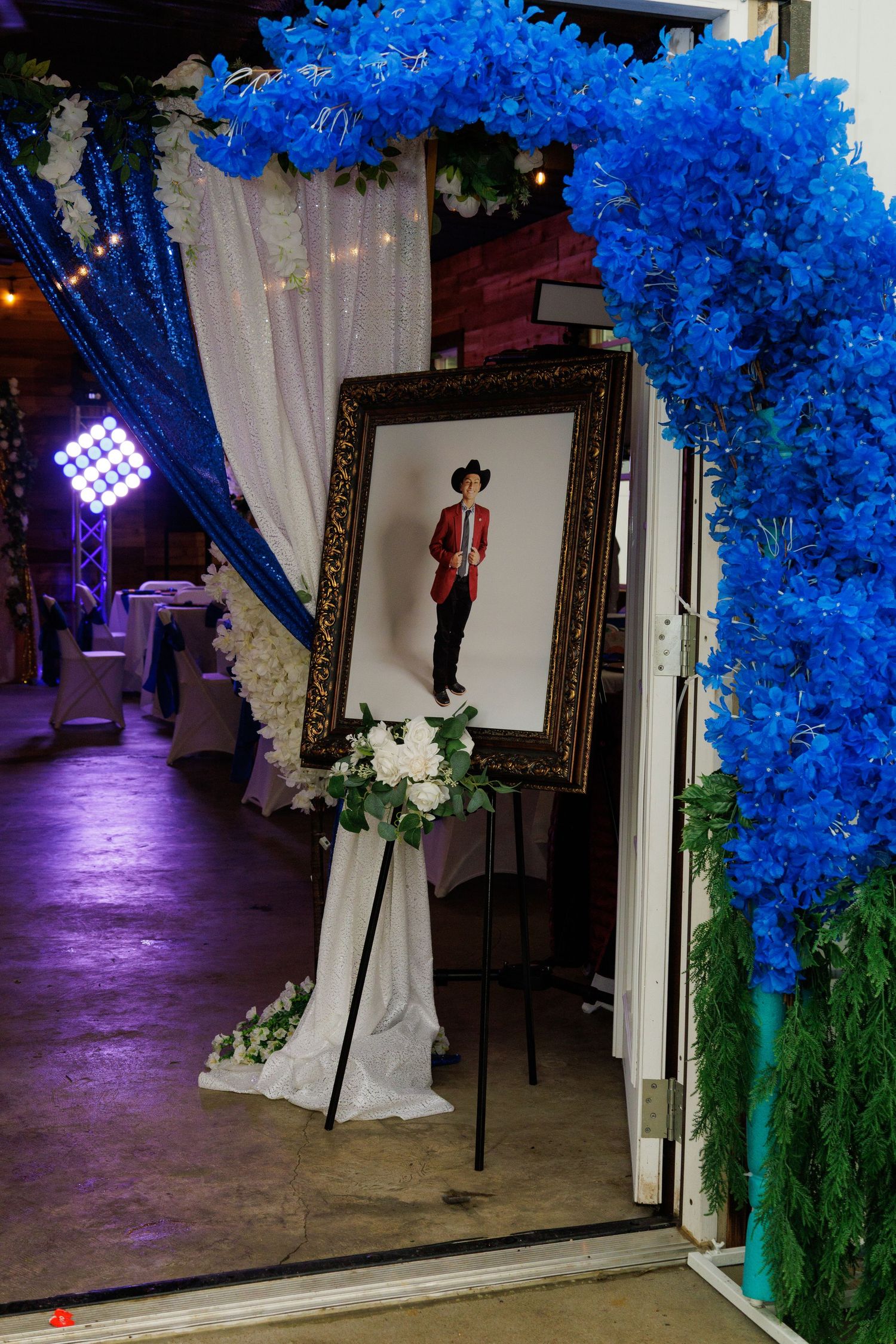 Dallas photography and video for Quinceañeros
 - R & R Marcelo DFW