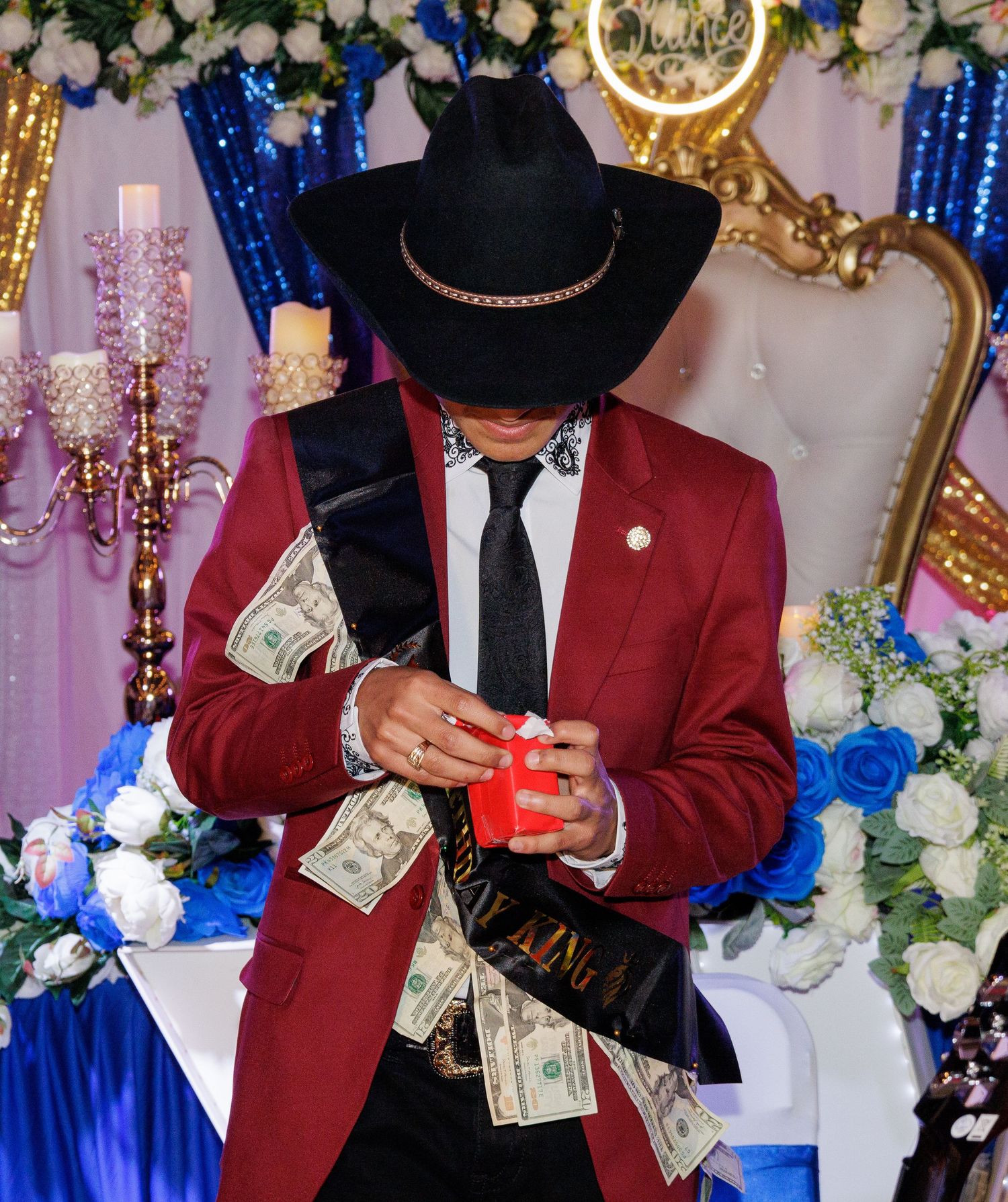 Dallas photography and video for Quinceañeros
 - R & R Marcelo DFW
