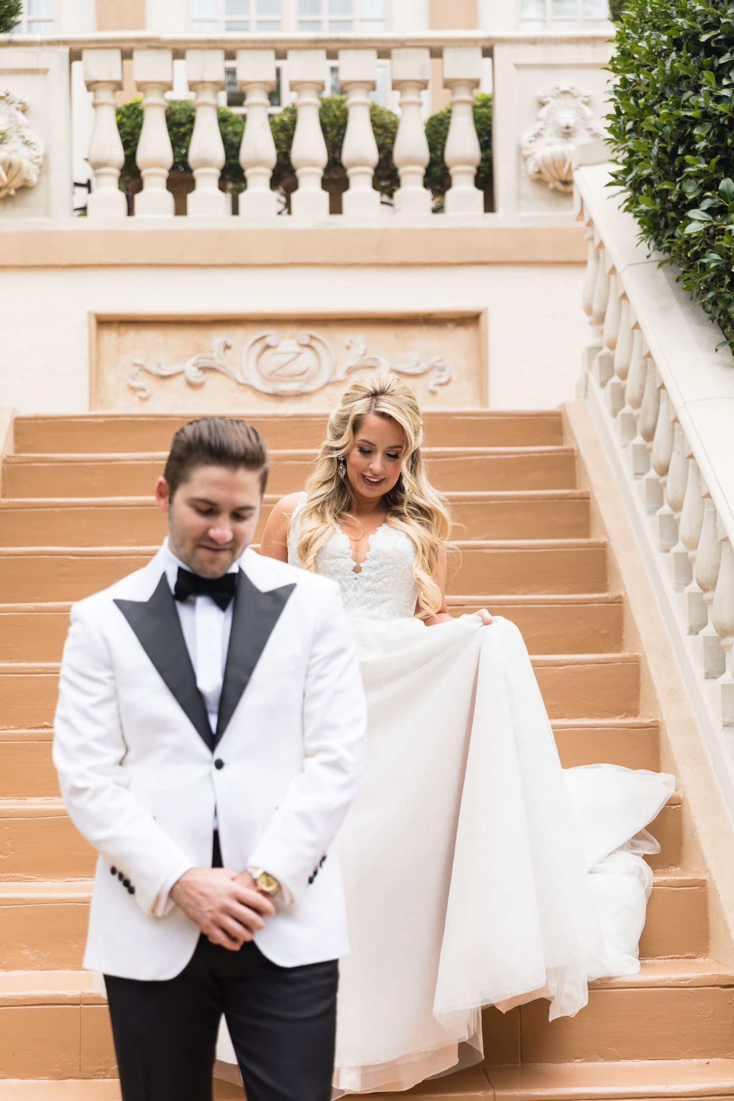 Ashley + Jarred | Zuccari Wedding | © Carly Arnwine Photography | PriscillaMBeauty | RSVP Catering | The Vow Boutique | Flowers at 38