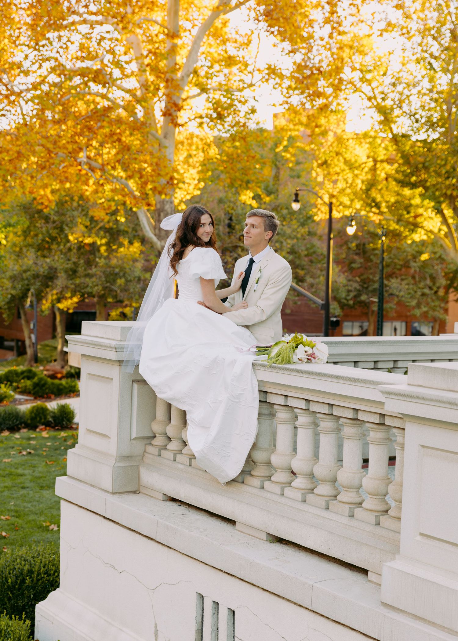 Utah wedding photographer capturing Utah Classy Building Bridals