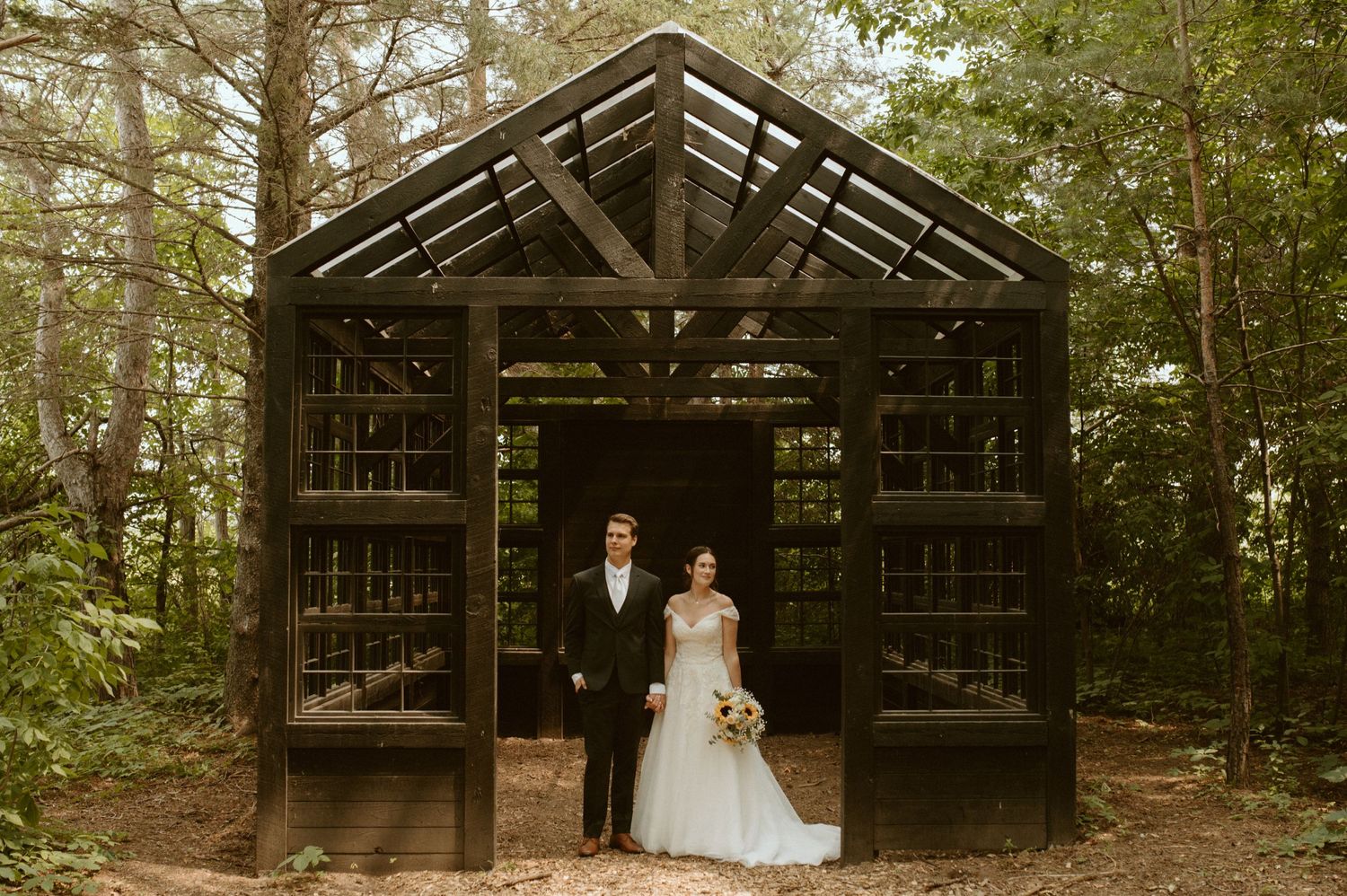 Minnesota Wedding Photographer, Romantic and Authentic Minnesota Photography, Minnesota Couple Photos | Rachel Marie Photography