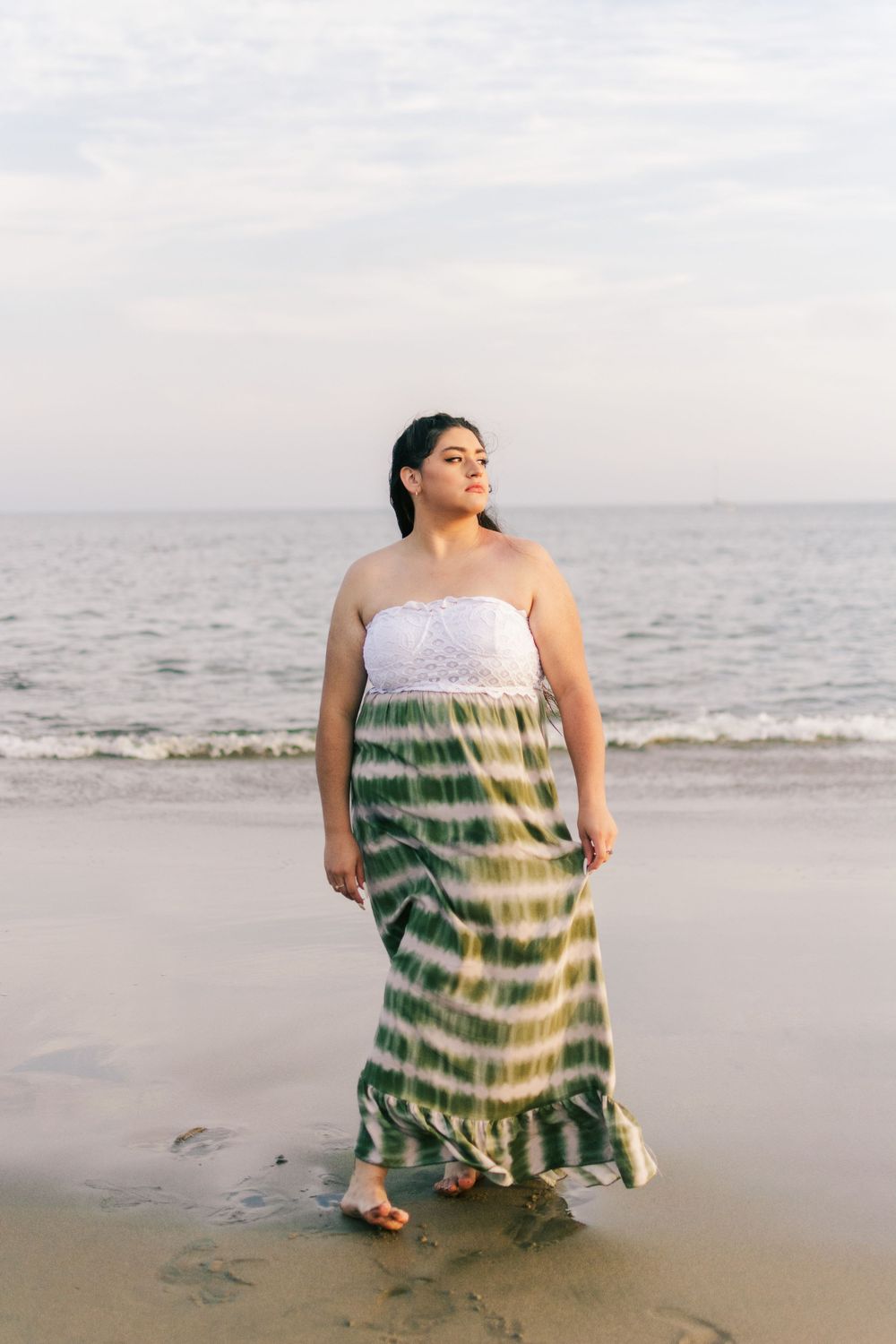 engagement, lodi, bay area, beach, wedding, couples, portraits, poc, groomsmen, bridesmaid, cake, bride, groom, san Francisco, davis, grad