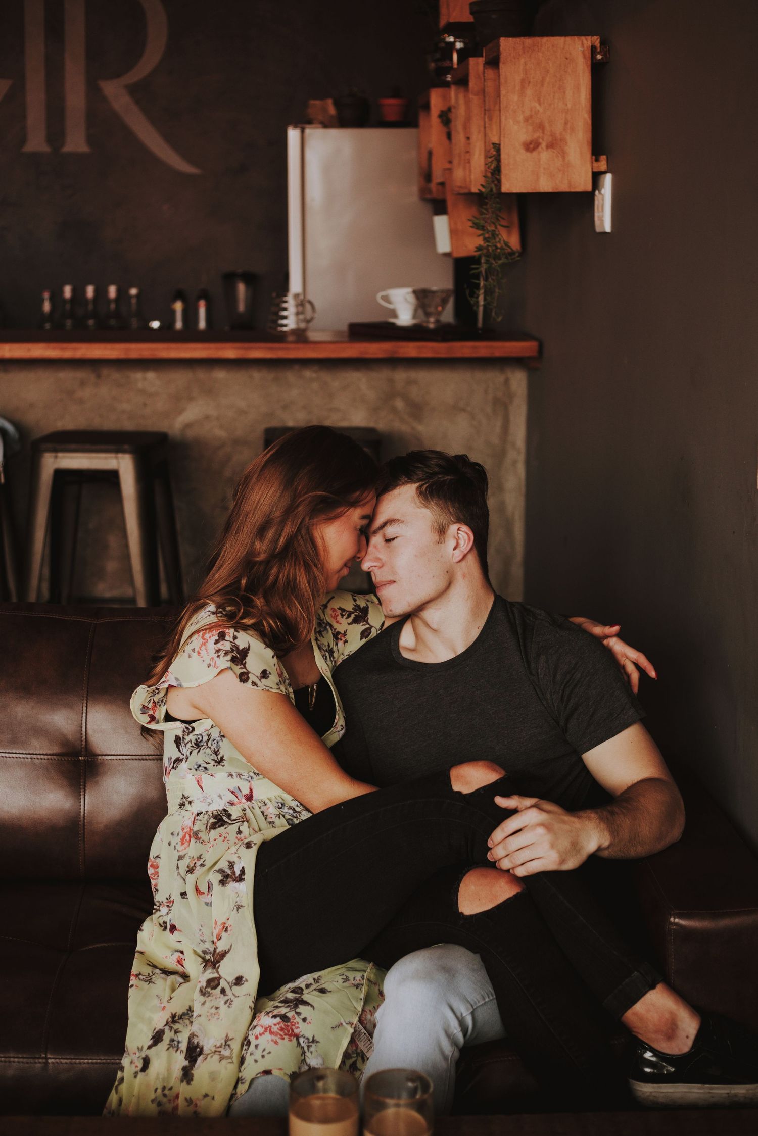 Couple session at a coffee shop