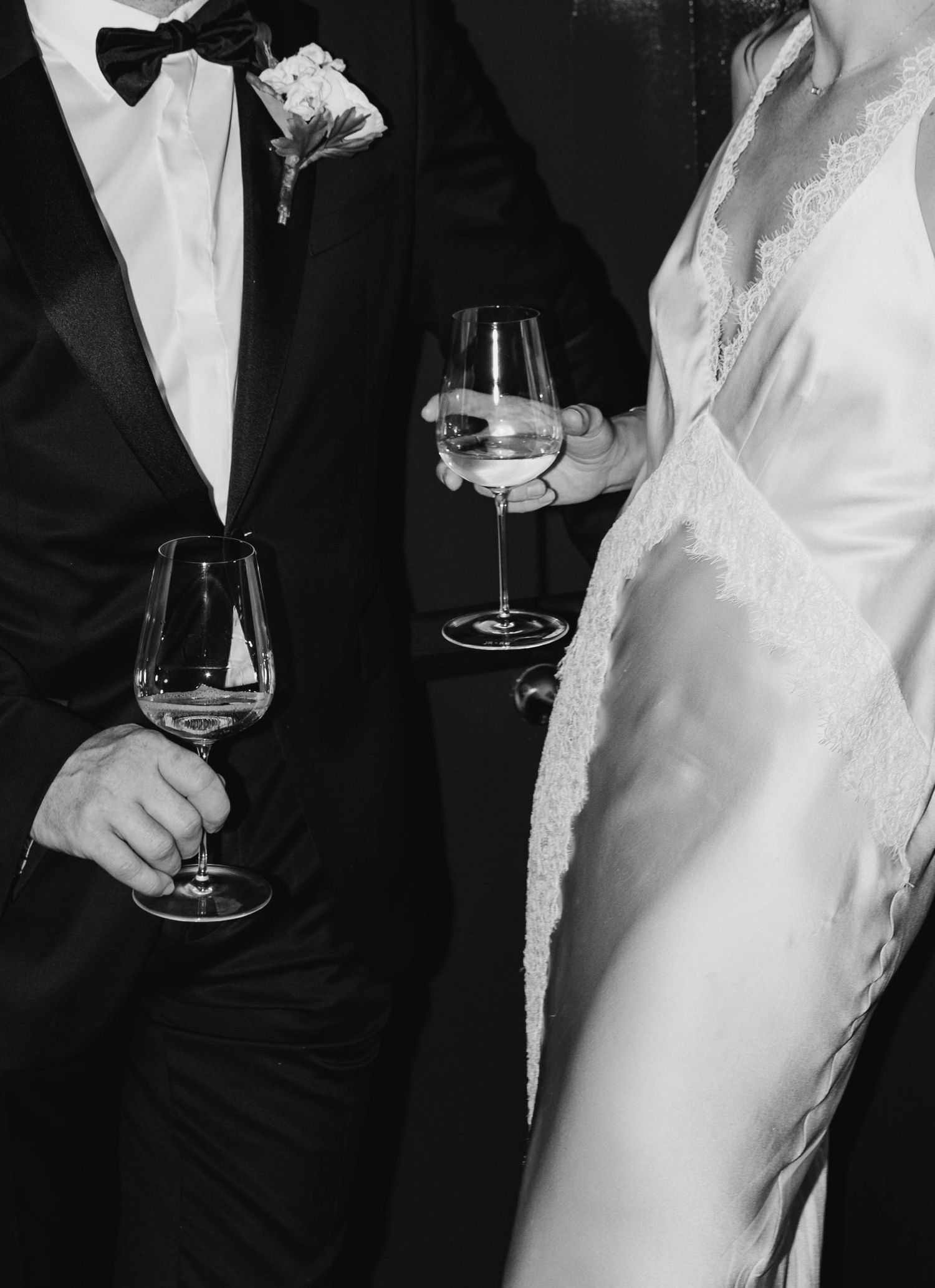 Wedding ceremony in Chelsea Town Hall, vintage wedding dress, wedding in pub