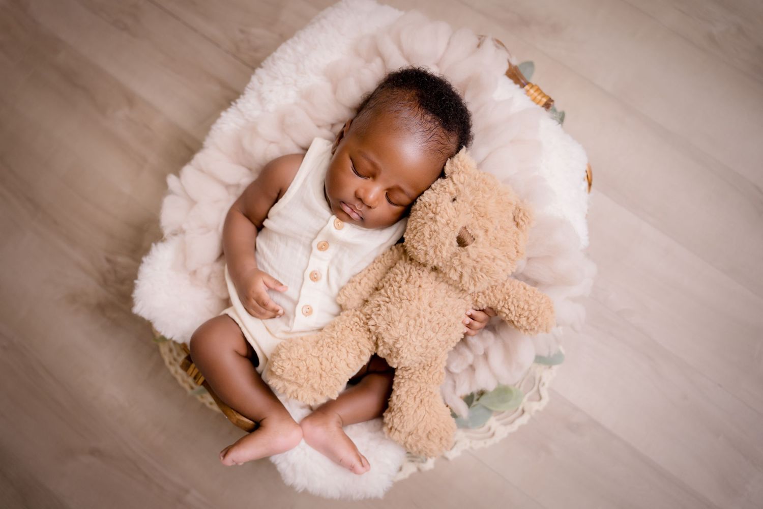 Newborn photoshoot Martensville, baby newborn boy in neutral prop natural