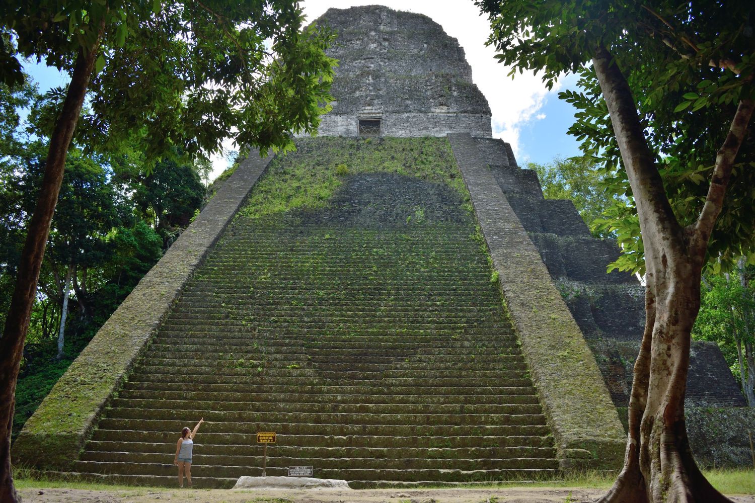 Tour Tikal