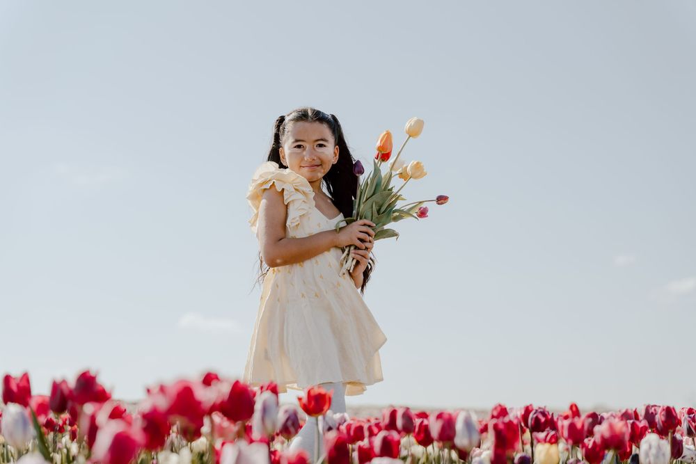 Virginia, NJ, and DC lifestyle family photoshoot capturing playful, candid moments and genuine connection in natural light at burnside farms
