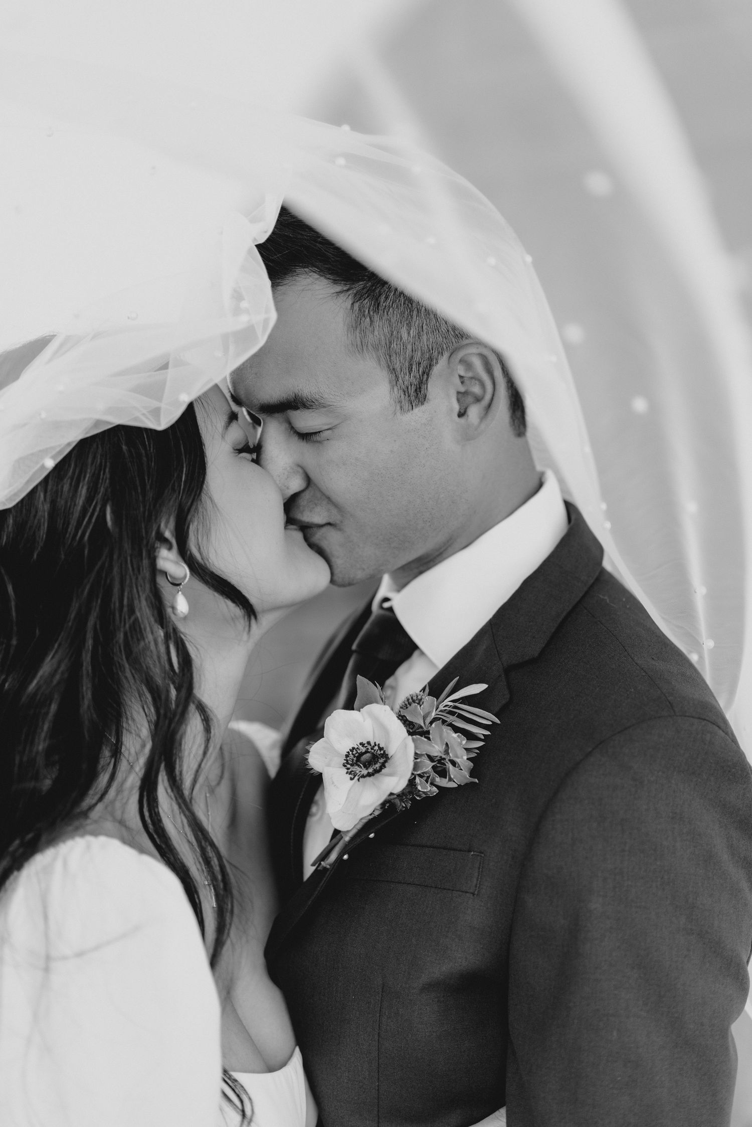 Bride & Groom Wedding Portraits in Norfolk, Virginia