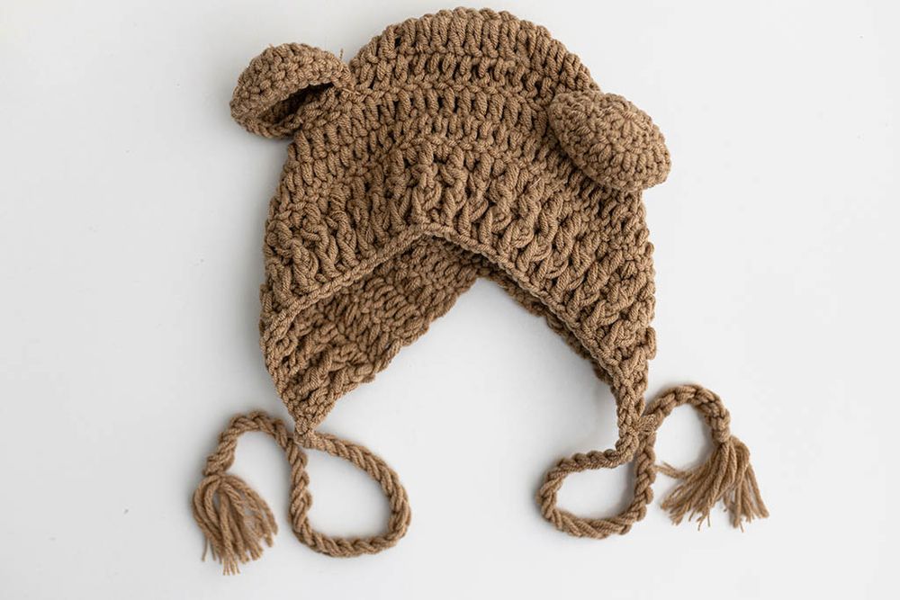 Brown crochet hat with bear ears for baby photographer in Canyon Lake.