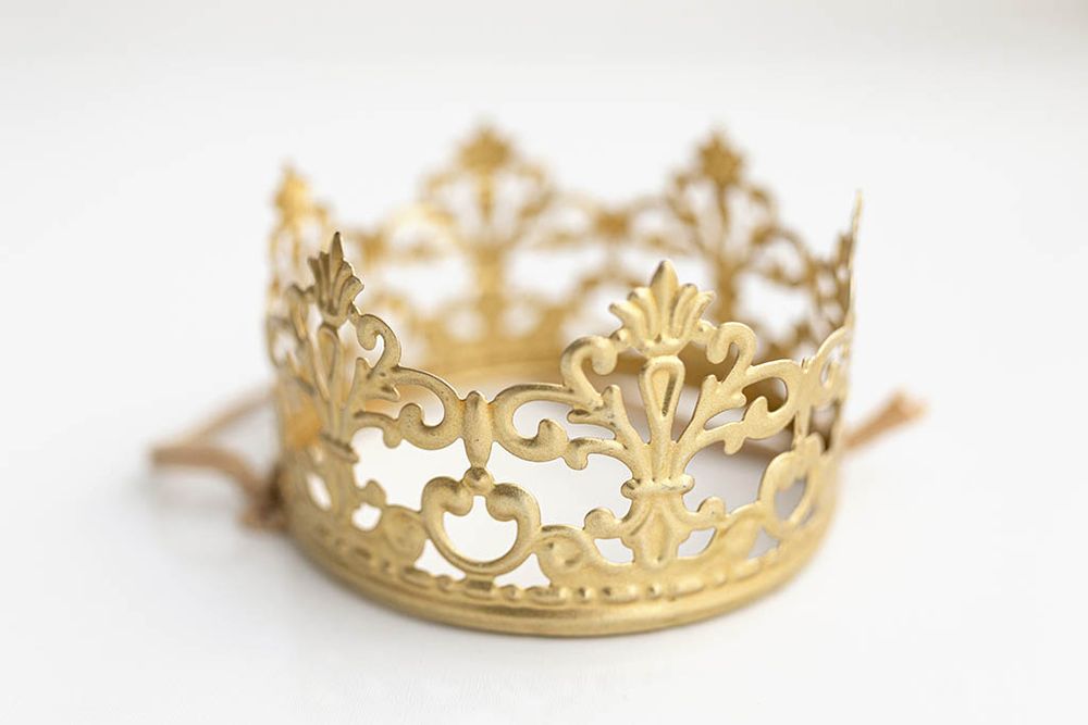Ornate gold crown baby photography prop for infant photographer in Perris.