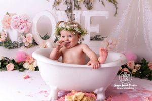 Newcastle cake smash photography
Newcastle cake smash photographer
cake smash photographer newcastle
cake smash photography newcastle