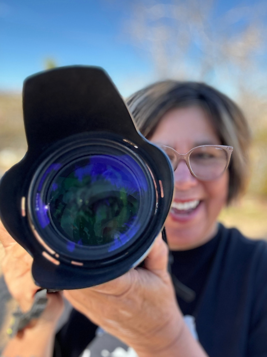Elena Ray, Joshua Tree Photographer. Serving Joshua Tree and the surrounding High Desert.