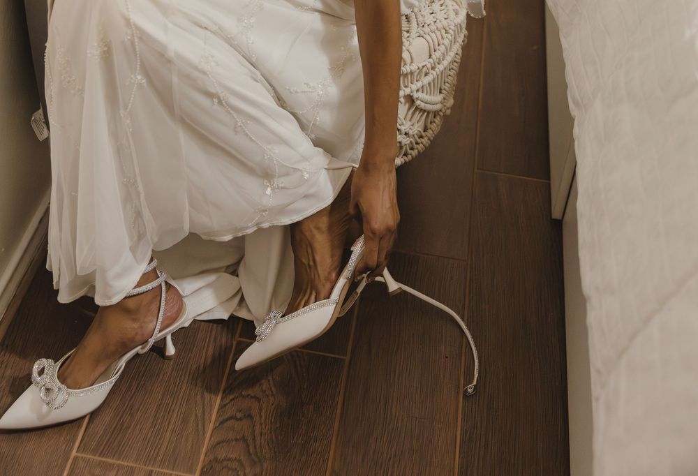 Tennessee and Texas wedding photographer creating romantic, timeless imagery with a candid storytelling approach.