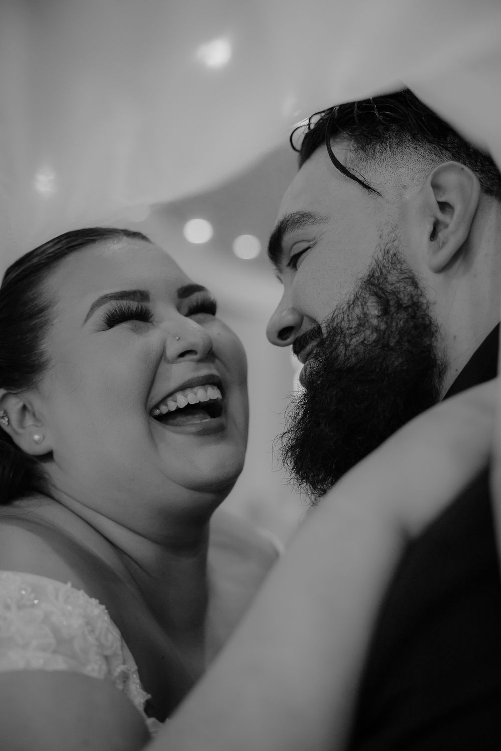 Tennessee and Texas wedding photographer creating romantic, timeless imagery with a candid storytelling approach.