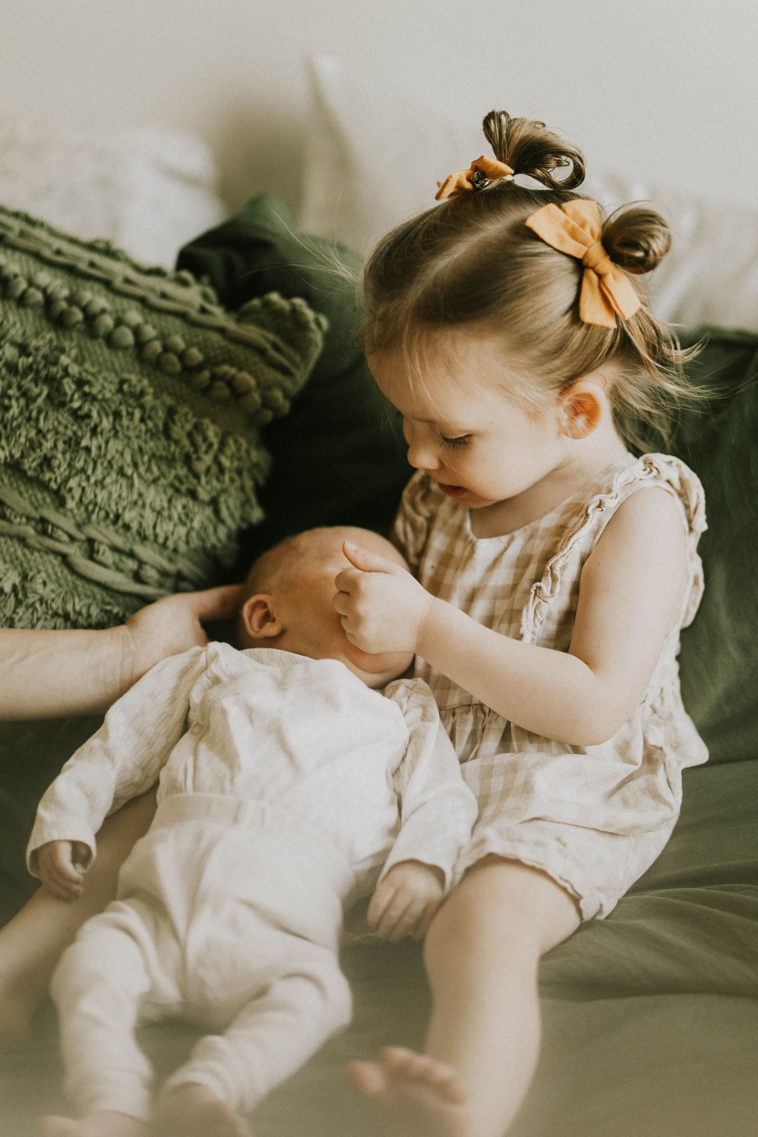 In home newborn session in El Paso Texas