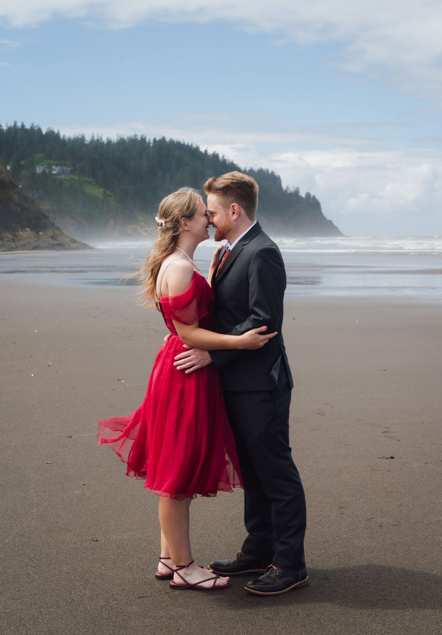 Elopement on the stunning Oregon coast