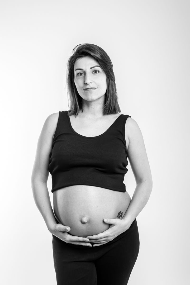 séance photo grossesse couple studio photographe bébé famille Corse Venzolasca Bastia Borgo Folelli Biguglia Furiani Vescovato Moriani