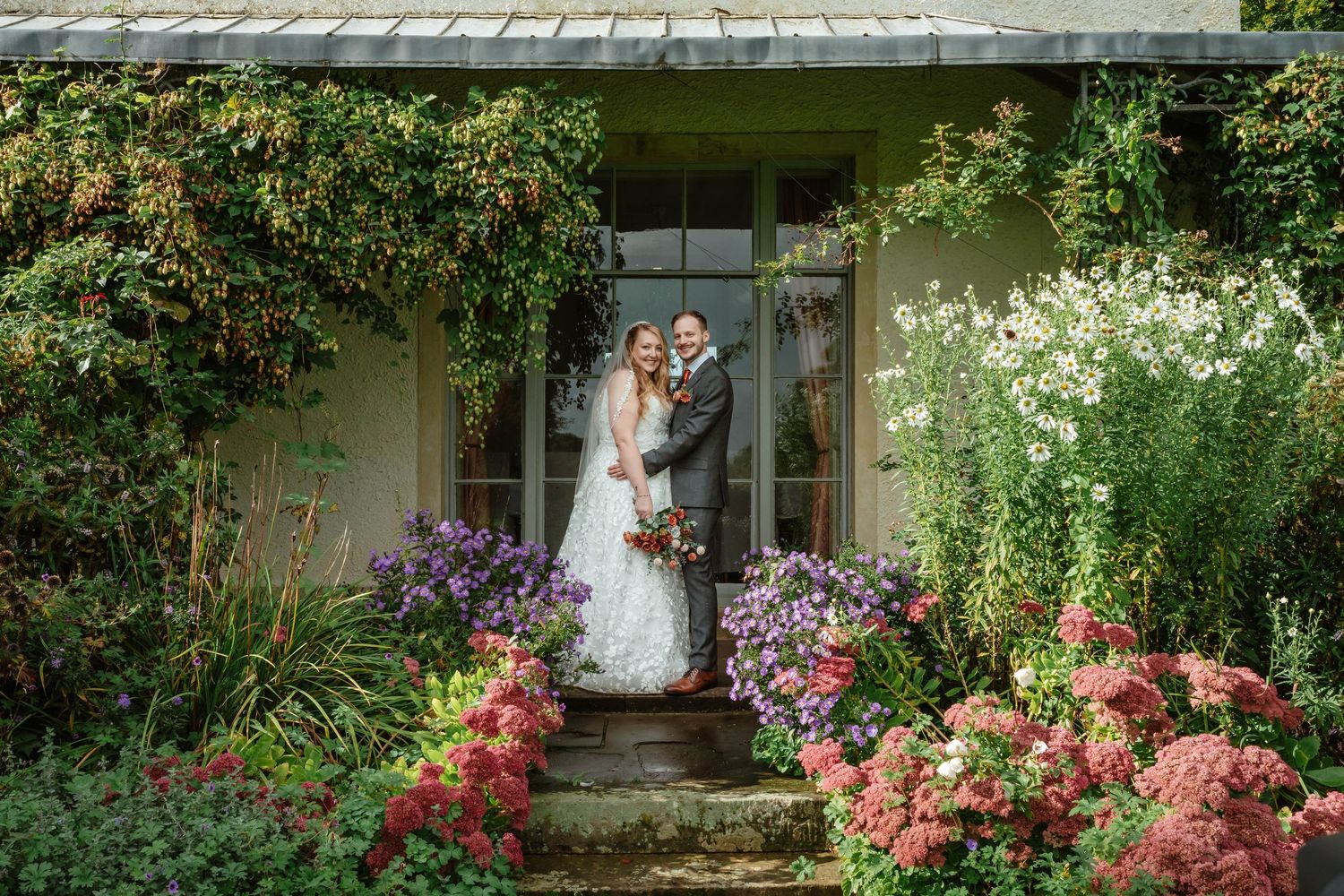 Matara Centre Wedding Photography Zara Davos Cotswolds Photographer Gloucestershire Stroud September for Becky and Matt in the flowers