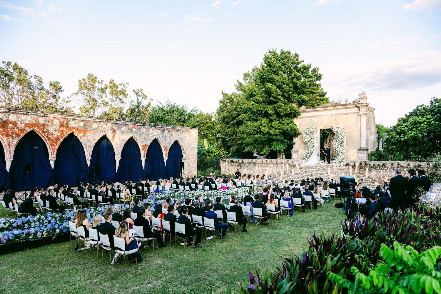 Luxury destination wedding photography in Merida, yuacatan