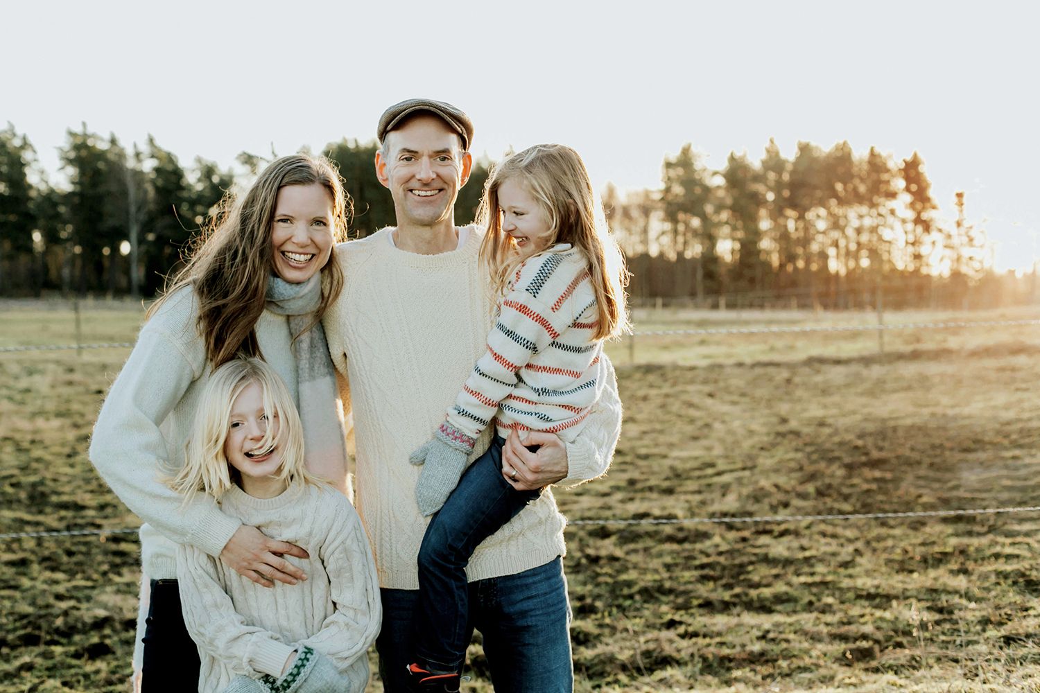 Familjefotografering i Säffle. Fotograf Rebecca Nordin.