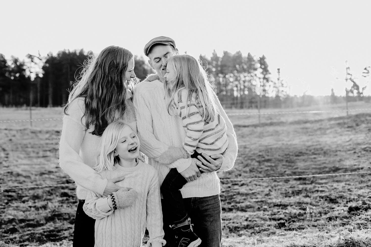 Familjefotografering i Säffle. Fotograf Rebecca Nordin.