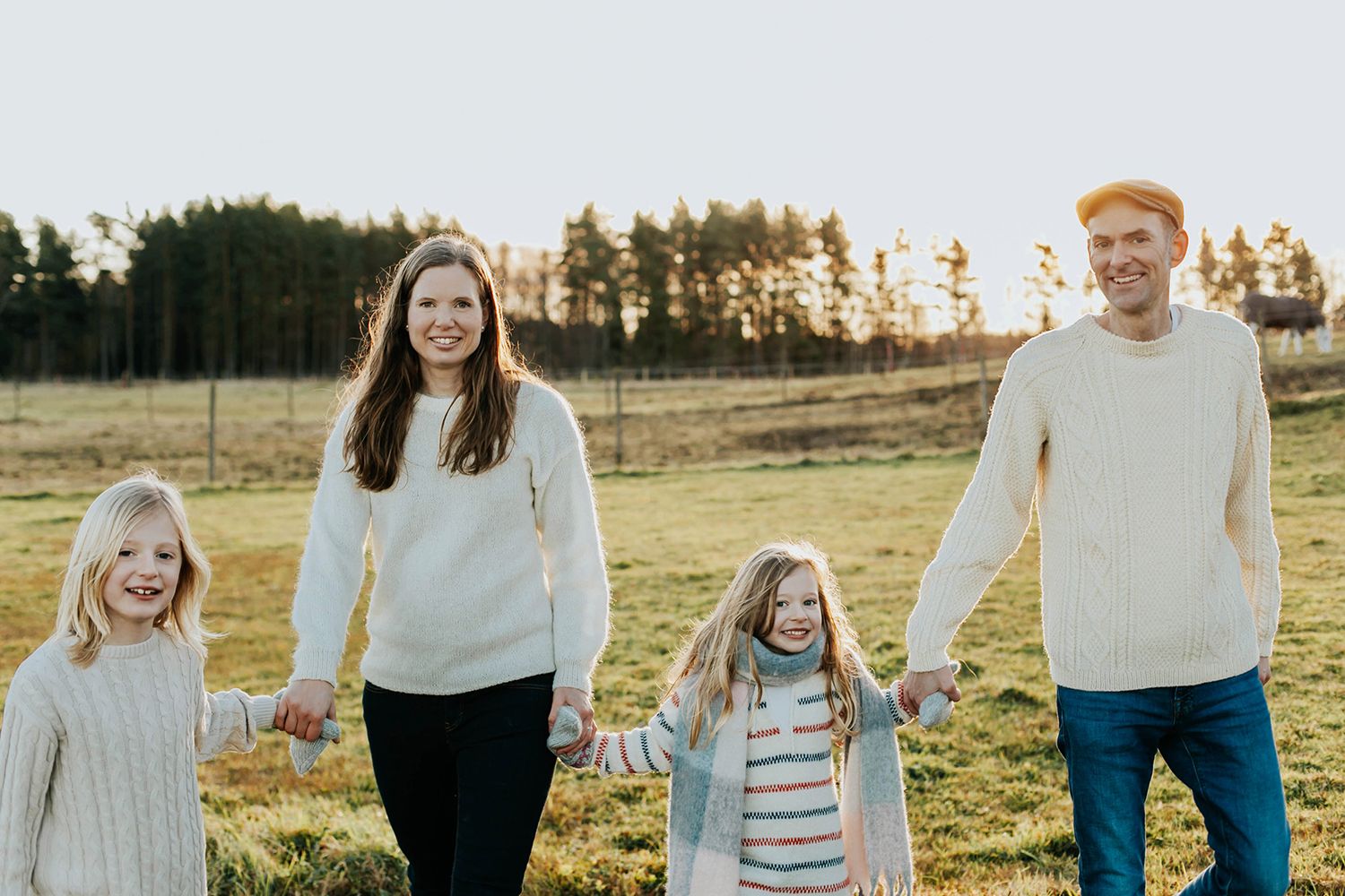 Familjefotografering i Säffle. Fotograf Rebecca Nordin.