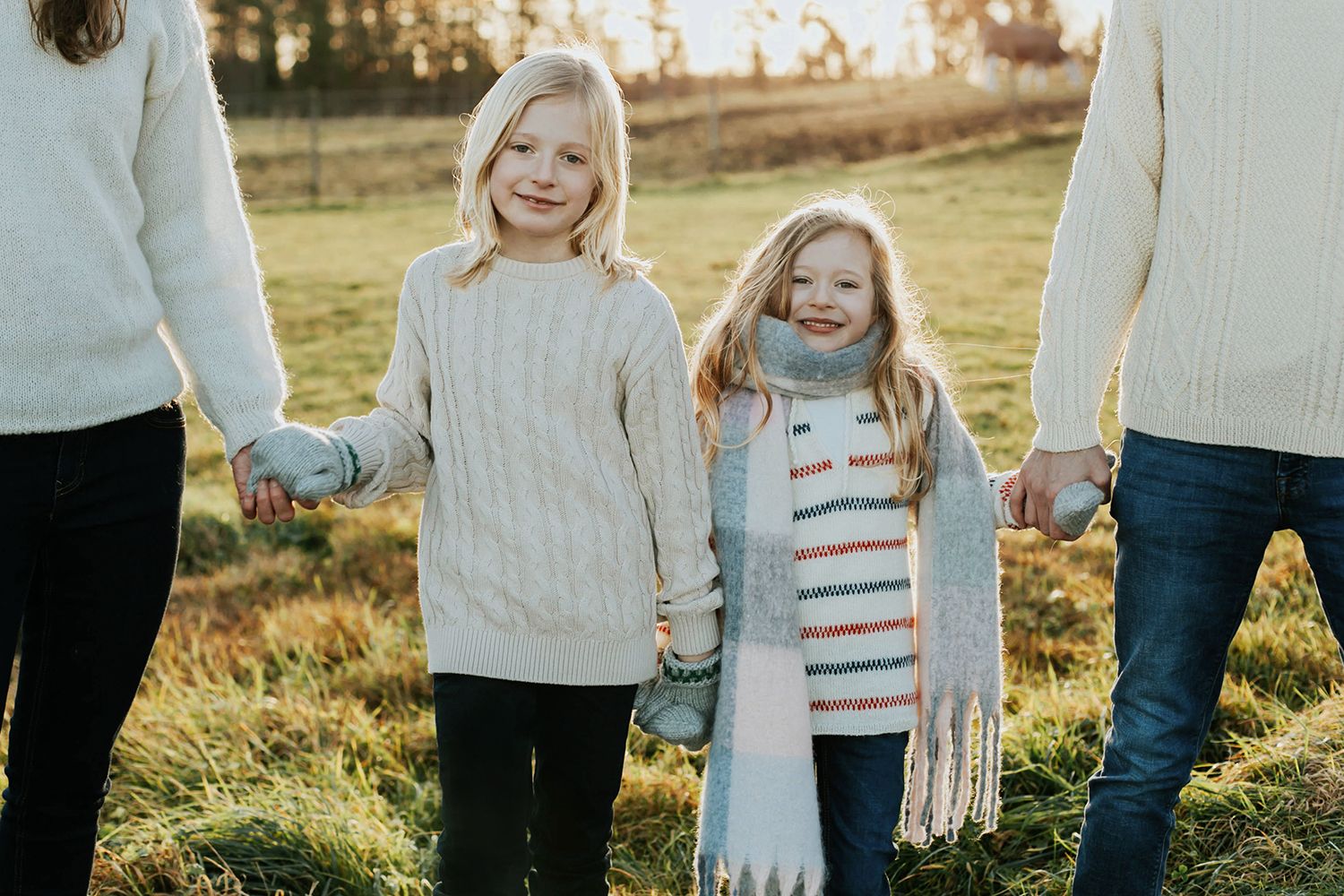 Familjefotografering i Säffle. Fotograf Rebecca Nordin.