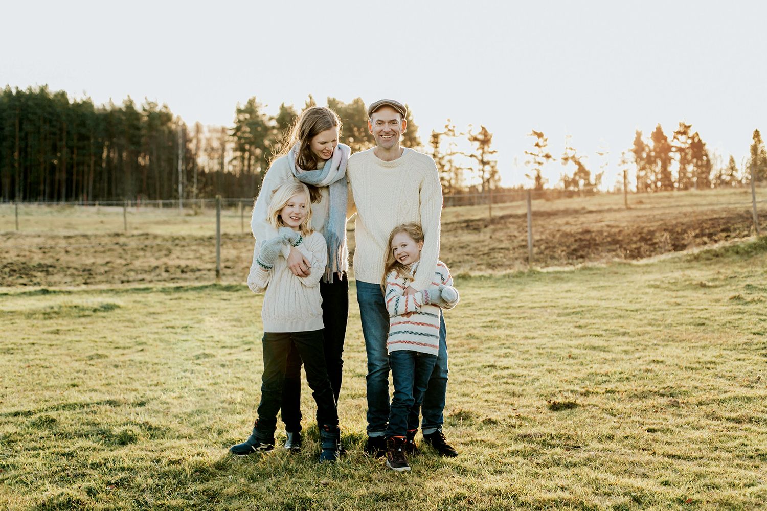 Familjefotografering i Säffle. Fotograf Rebecca Nordin.