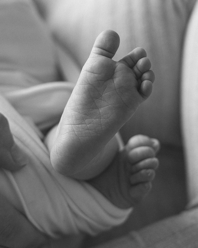 Vastasyntyneen kuvaus Espoo Helsinki Vantaa. Newborn-kuvaus Espoo Kurttila Vanttila Saunalahti Kivenlahti Vastasyntyneenkuvaus kotona Espoo