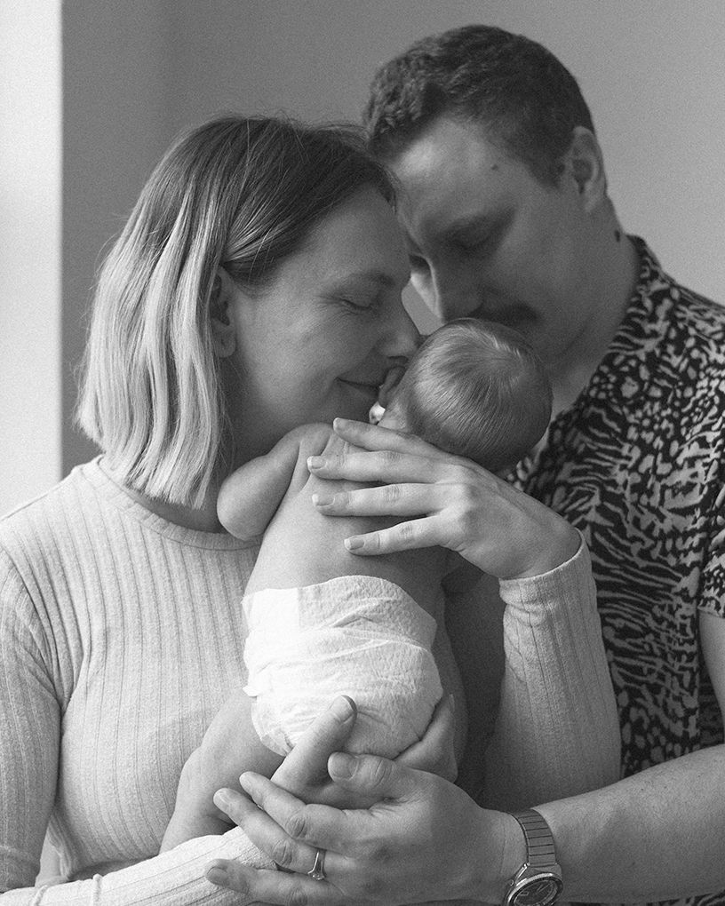 Vastasyntyneen kuvaus Espoo Helsinki Vantaa. Newborn-kuvaus Espoo Vastasyntyneenkuvaus kotona Newborn-kuvaus studiolla Newborn photographer